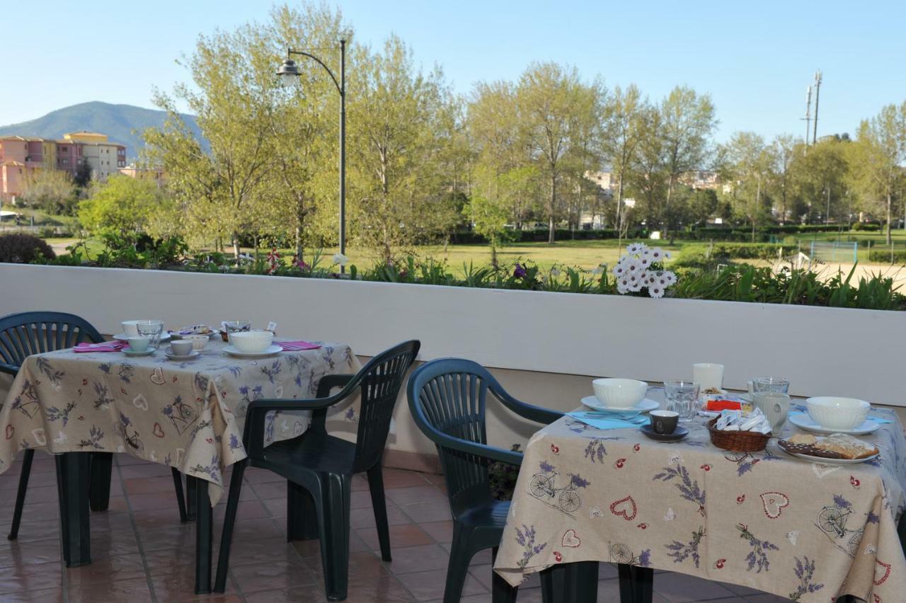 Camere "Le Margherite" ออลเบีย ภายนอก รูปภาพ