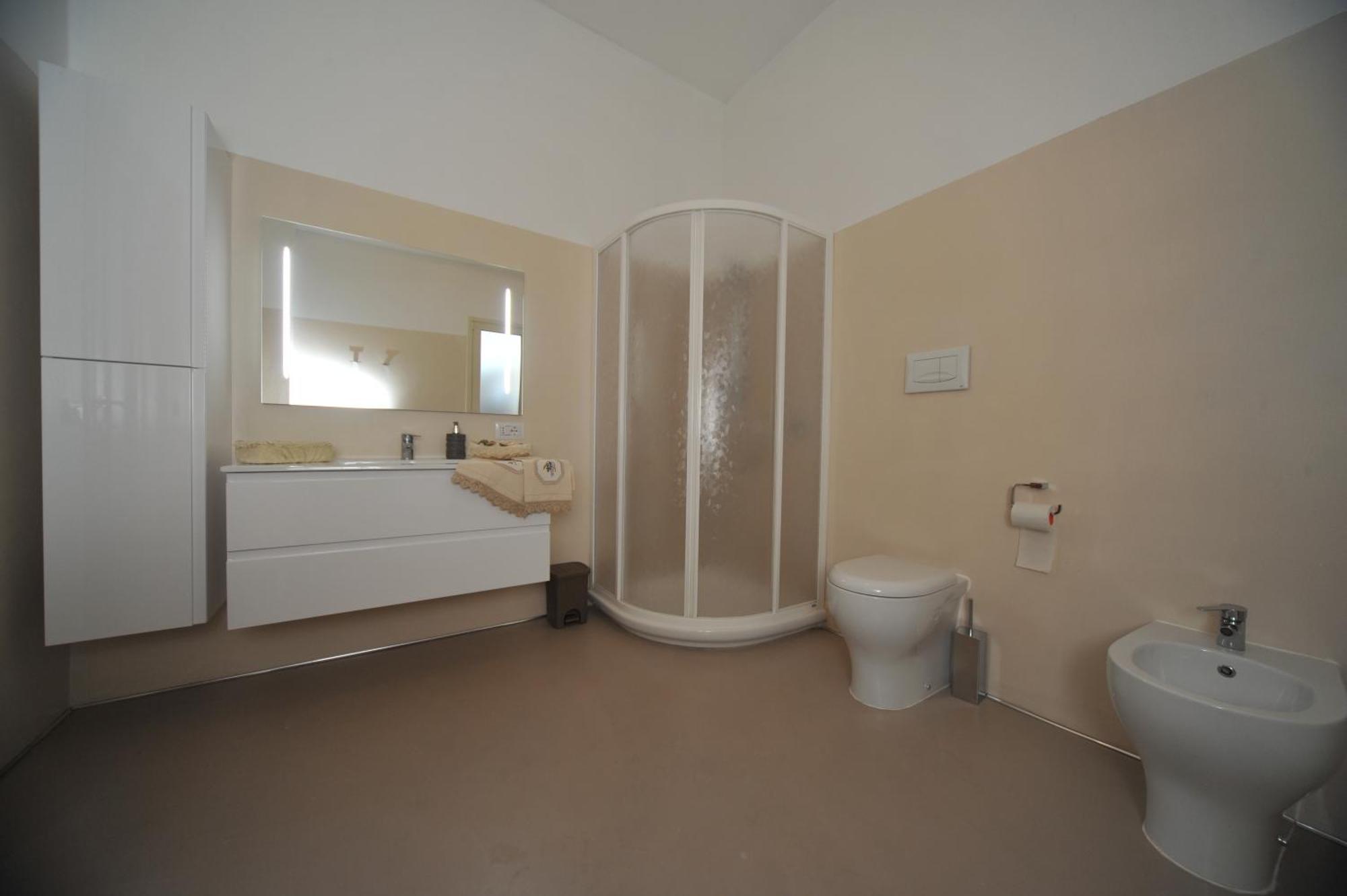 Camere "Le Margherite" ออลเบีย ภายนอก รูปภาพ