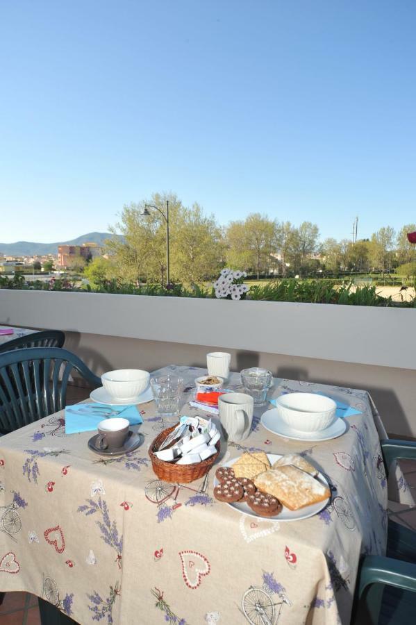 Camere "Le Margherite" ออลเบีย ภายนอก รูปภาพ